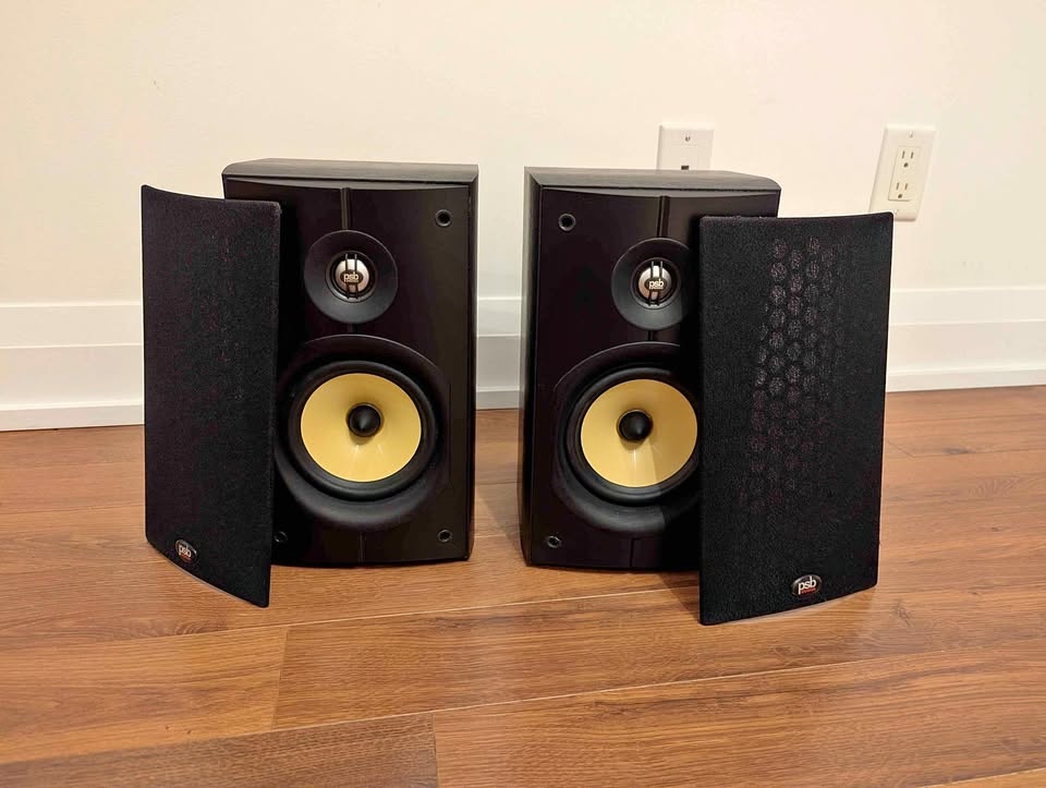 PSB Image B5 Bookshelf Speakers - Mint Condition