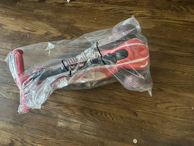 folding scooter (red) image indicator(3)