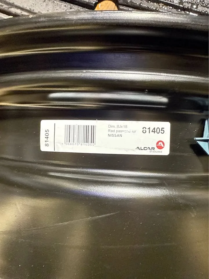 18 inch original Nissan rouge steel rims from factory ￼