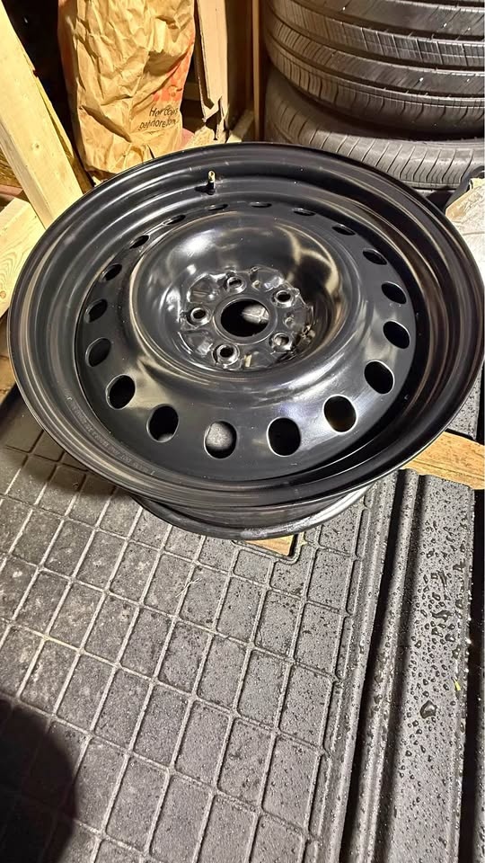 RNB 18 inch original factory steel rims ￼