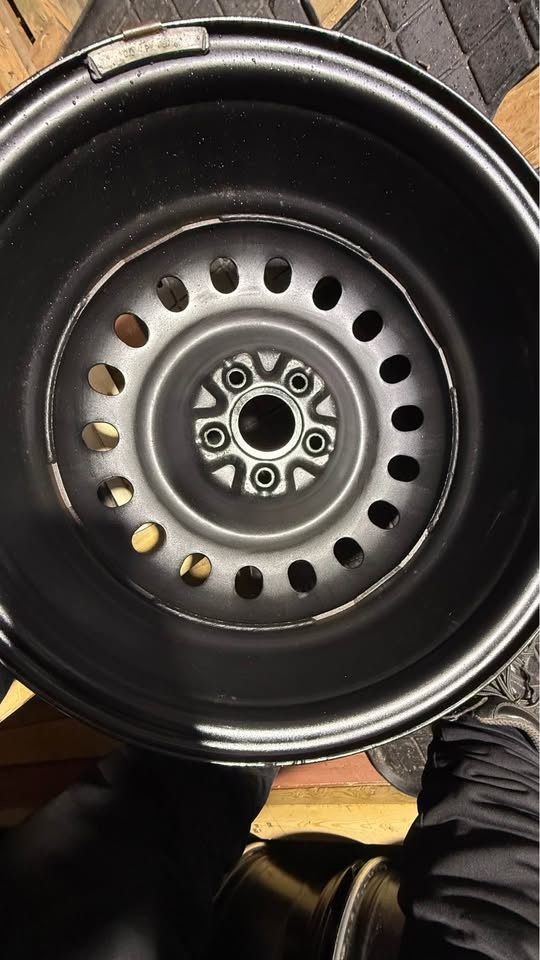 RNB 18 inch original factory steel rims ￼ - photo 3