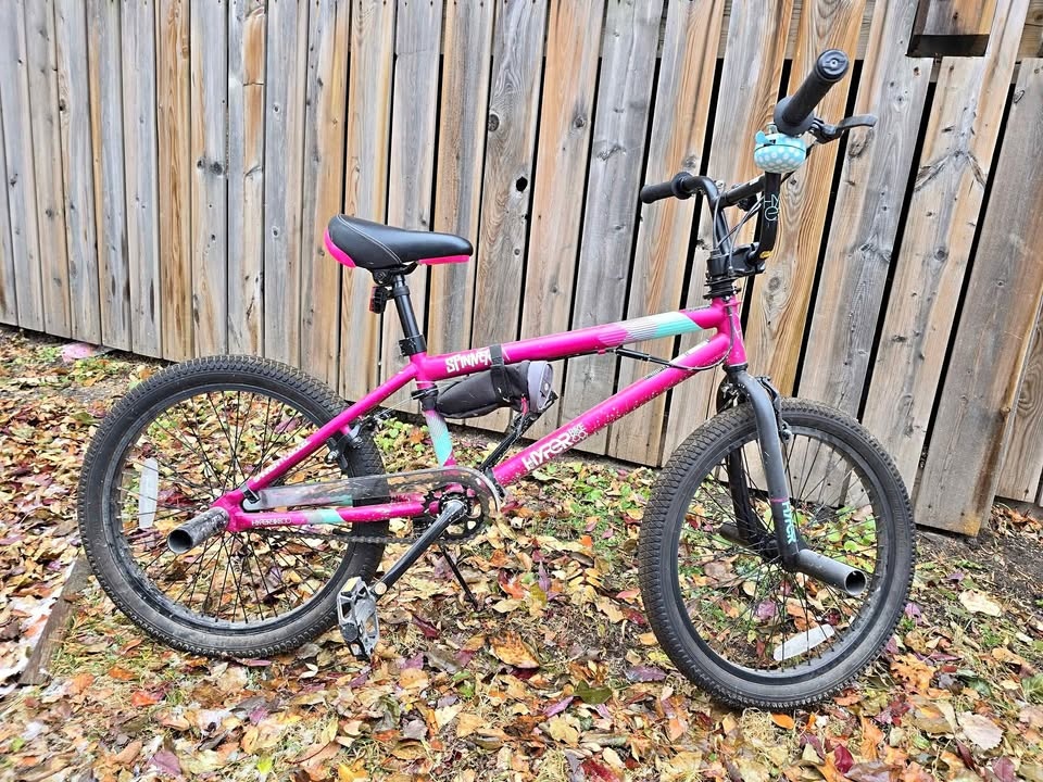 Hyper Bike Co. Spinner Pro - 20" BMX Bike