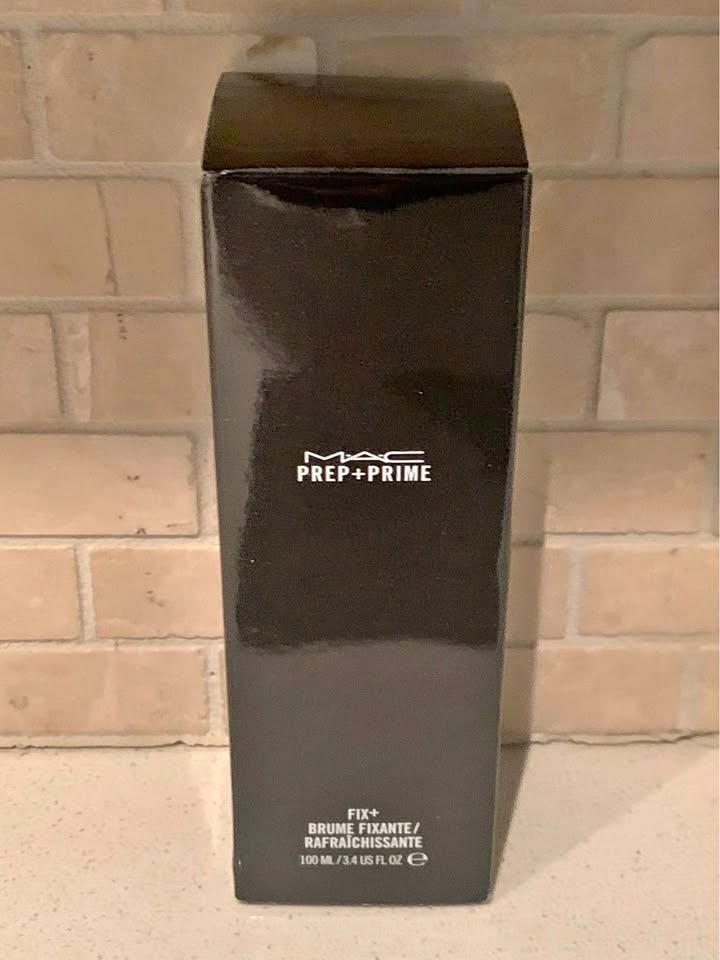 NEW - MAC Prep + Prime Fix+