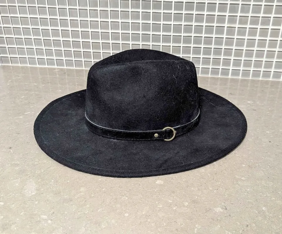 Artisan NY Black Wool Fedora Hat - Wide Brim, O-Ring Detail