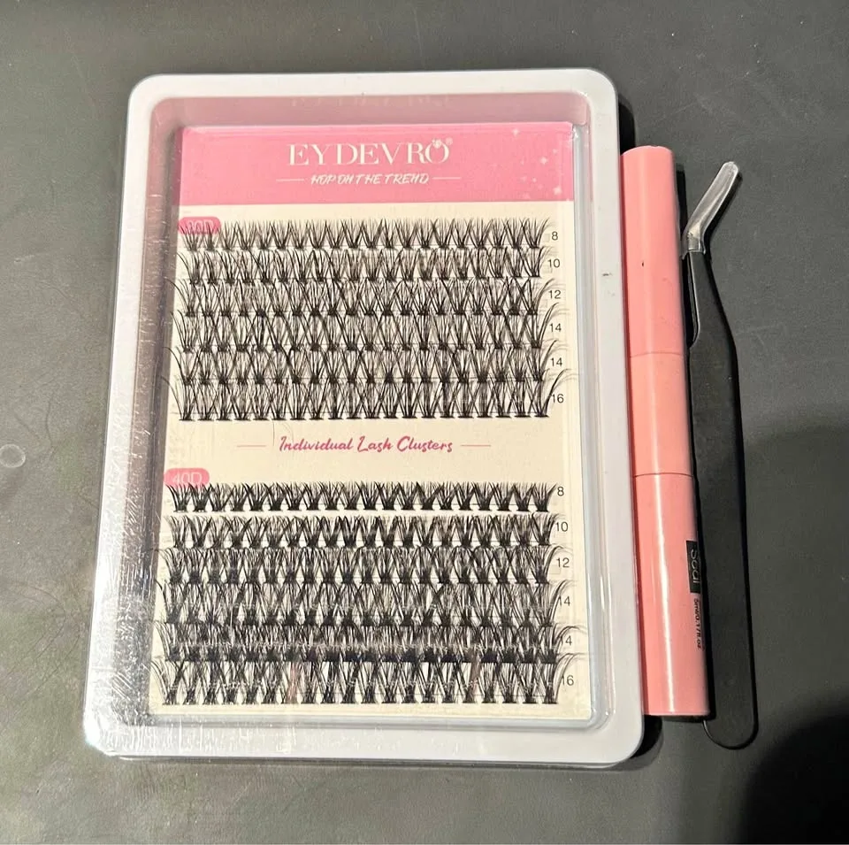 BNIP: 240pcs Lash Clusters & Individual Lashes