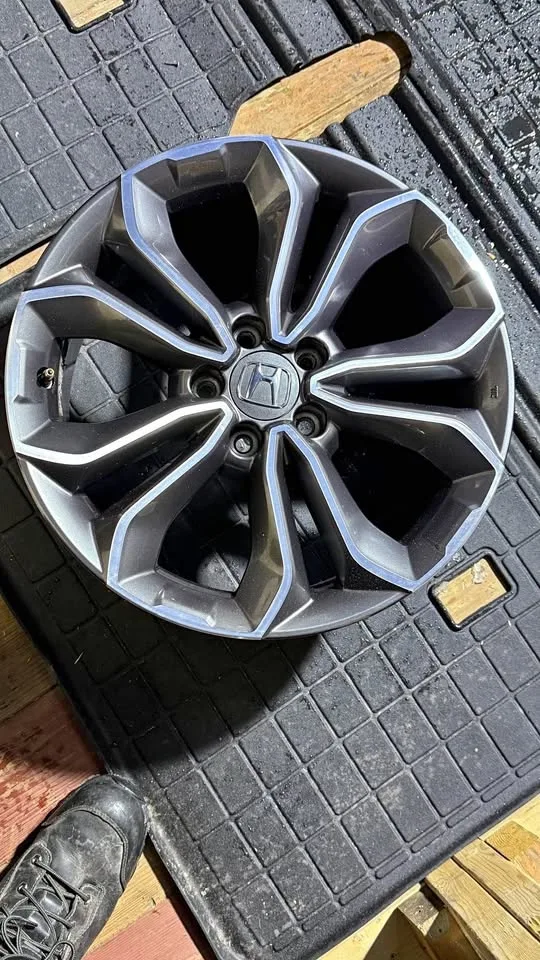 18 inch original Honda crv alloy rims