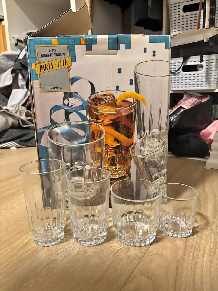 24 piece glass tumbler set 4 sizes (6 of each