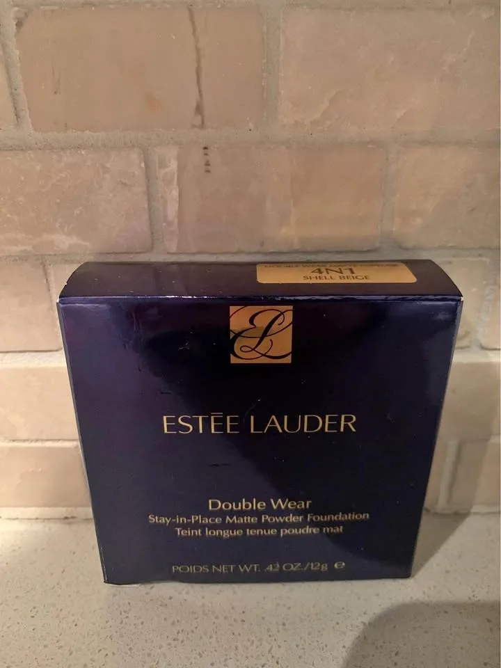 Estée Lauder Double Wear 4N1 (Shell Beige)