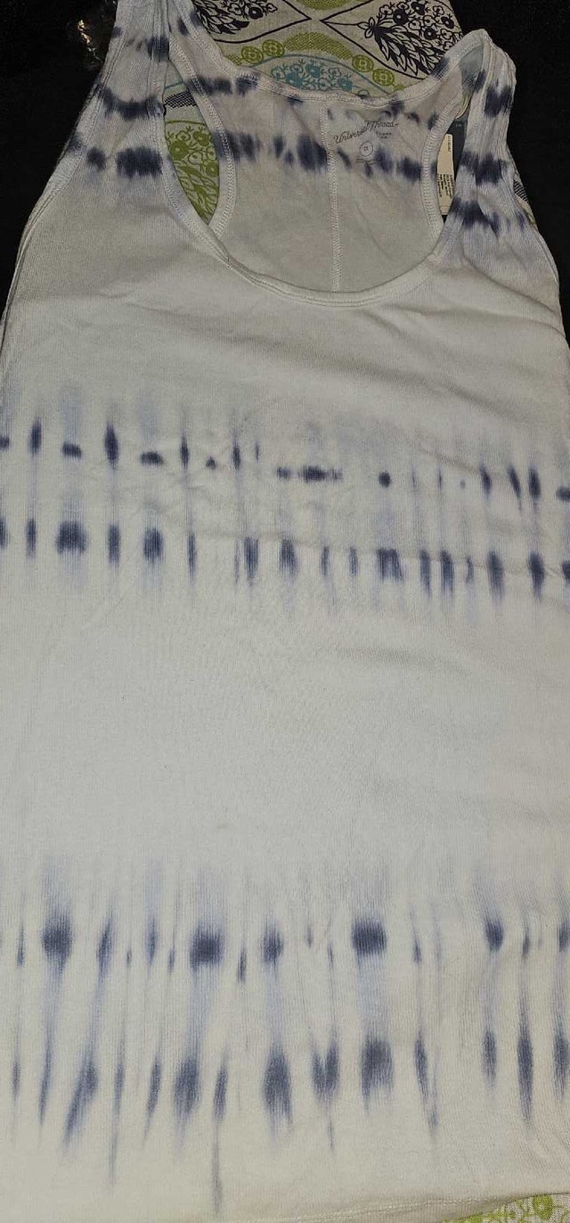 Universal Thread Tank Top all size available( BRAND NEW)