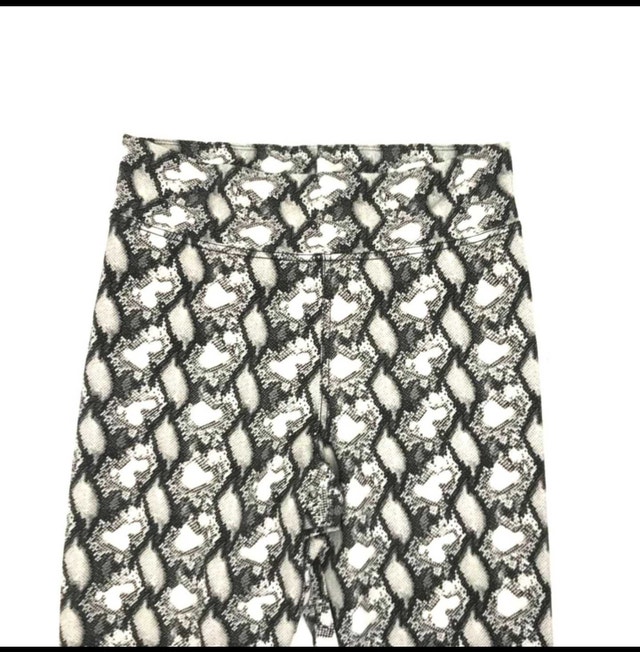 HUE Snake Skimmer Leggings - photo 2