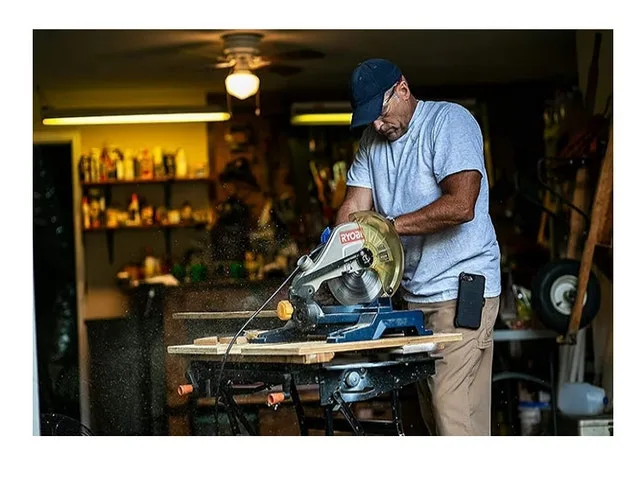 Outter Box Defender Case For Samsung Galaxy S23 5G Heavy Duty image indicator(10)