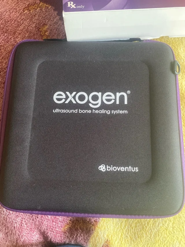 exogen Ultrasound bone healing system needs new battery image indicator(2)