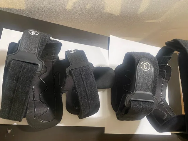 Right Knee Brace for Osteoarthritis & Arthritis Pain image indicator(5)