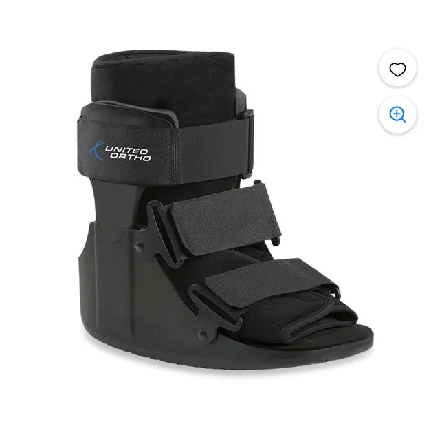 SHORT CAM WALKER FRACTURE BOOT SIZE M