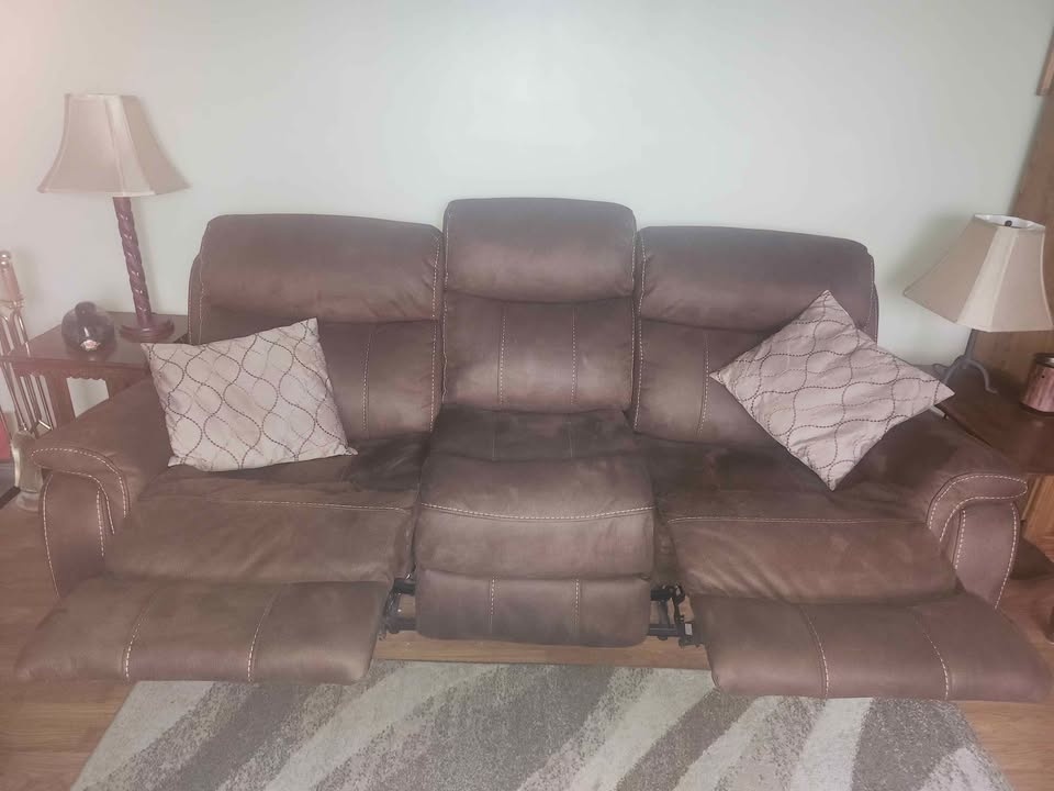 Reclining couch - photo 3