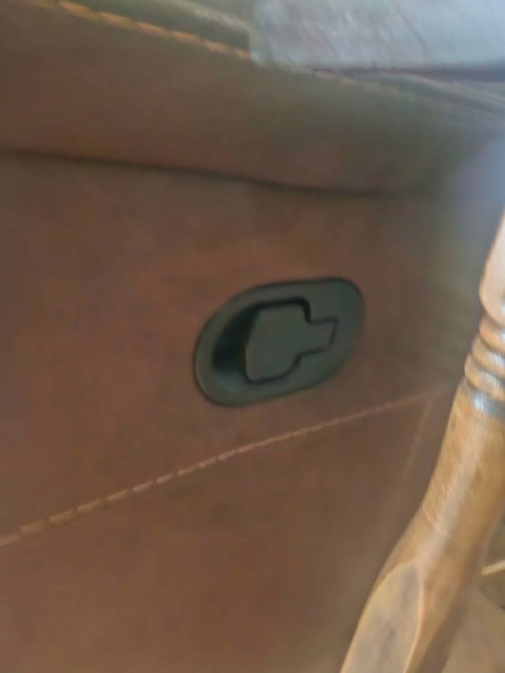 Reclining couch - photo 4