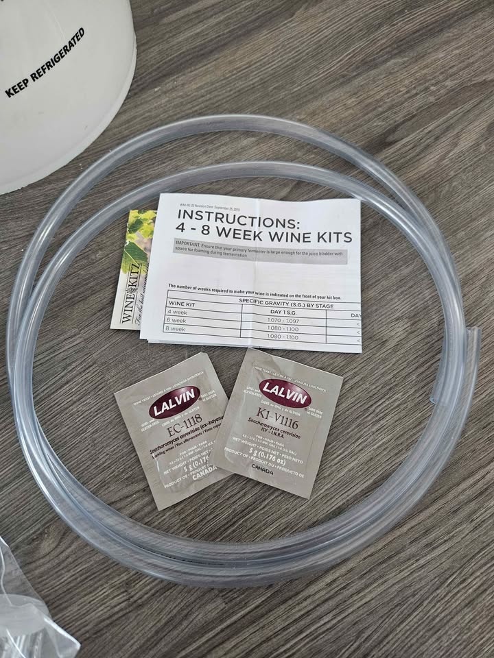 Wine Making Kit - New - 23L - includes all equipments - photo 5