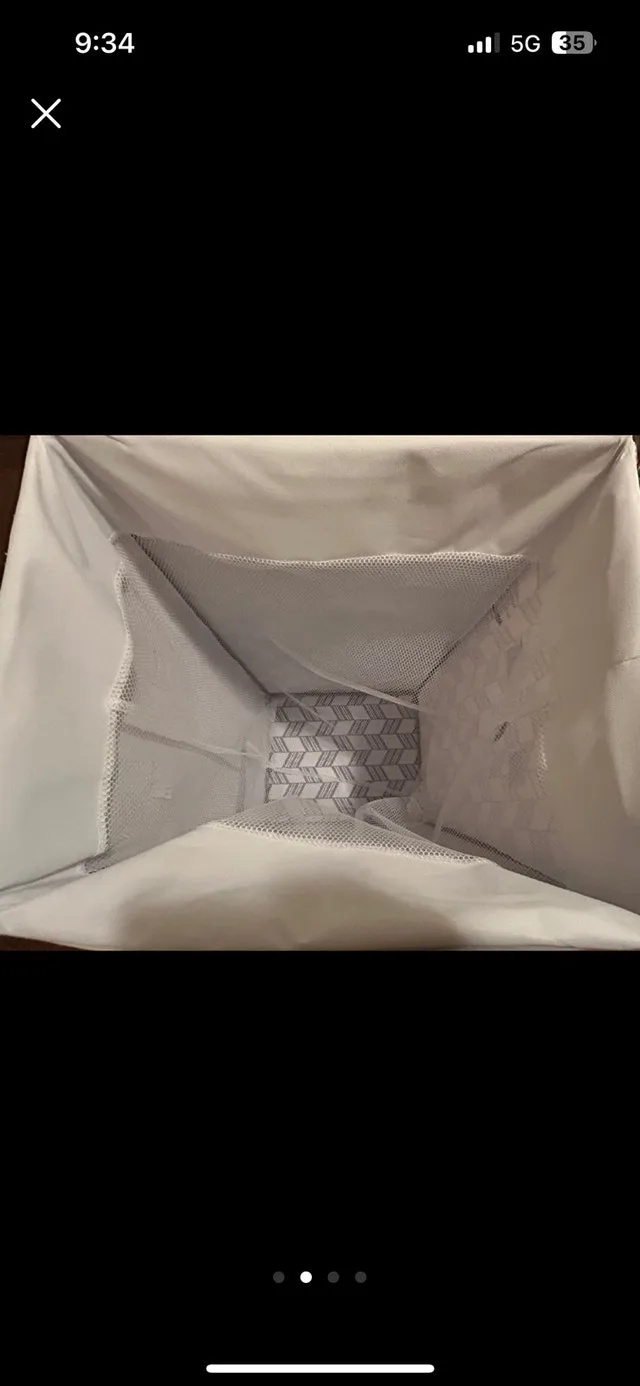 Laundry Hamper with Lid image indicator(2)