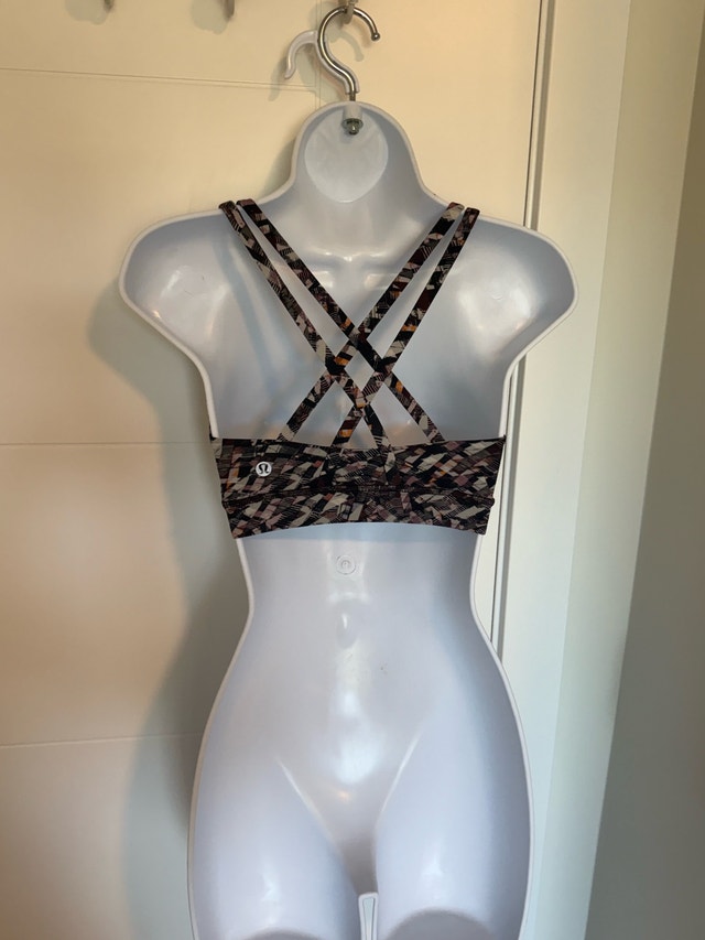 lululemon energy bra - photo 2