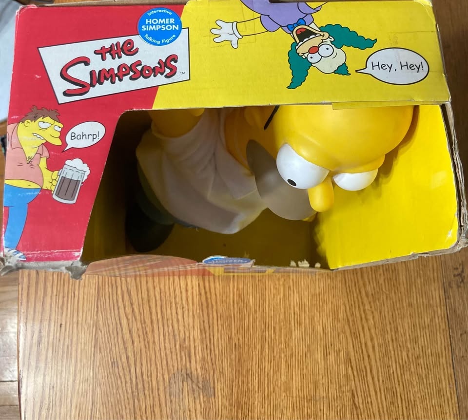 Vintage 16in Homer Simpson playmates plush - photo 2