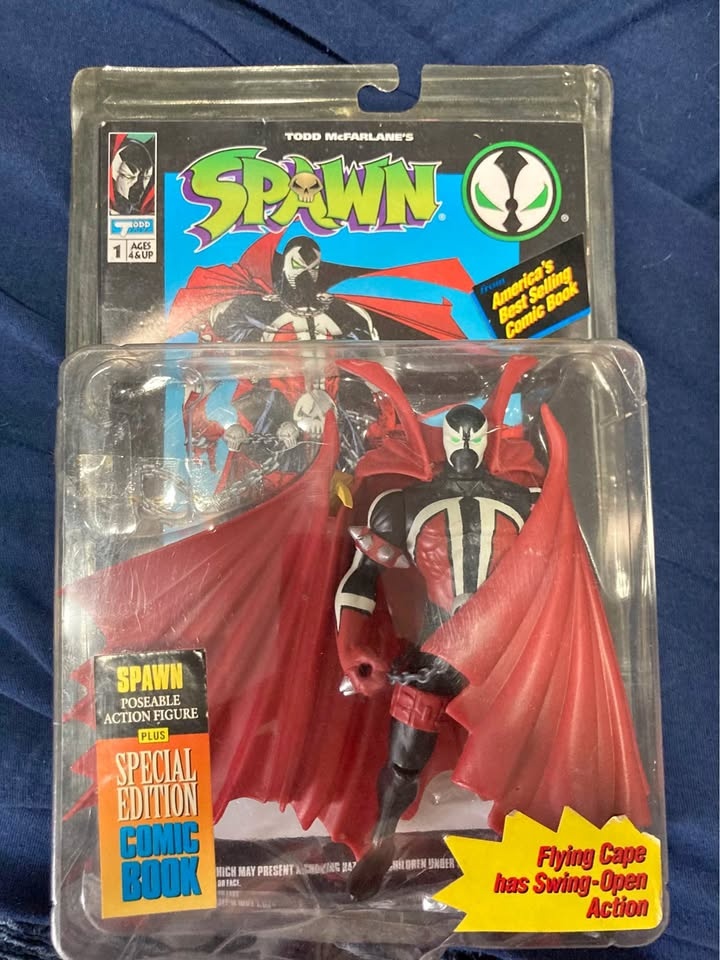 Spawn ‘94 action figure with comic
