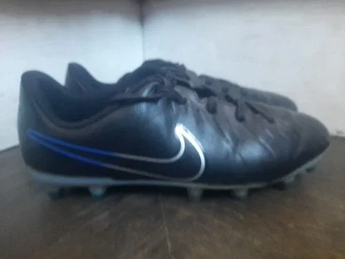 Nike Tiempo Legend 10 MG cleats