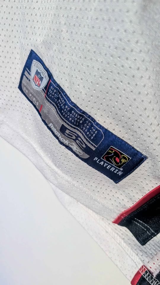 Authentic Vintage New England Patriot Reebok NFL Jersey - photo 4
