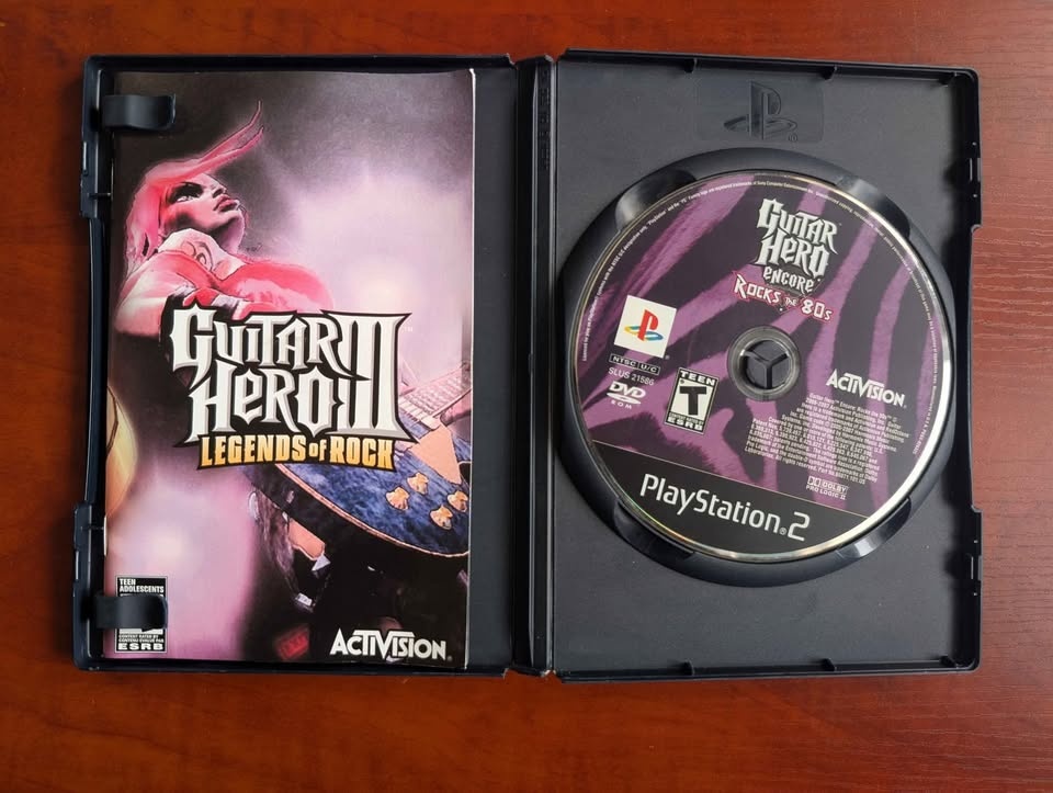 Guitar Hero III Legends of Rock - Sony PS2 Game - photo 2