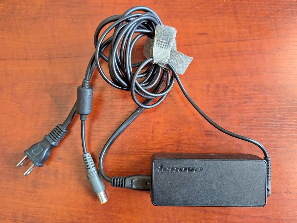 Lenovo Laptop Charger 65W Model: ADLX65YLX2D