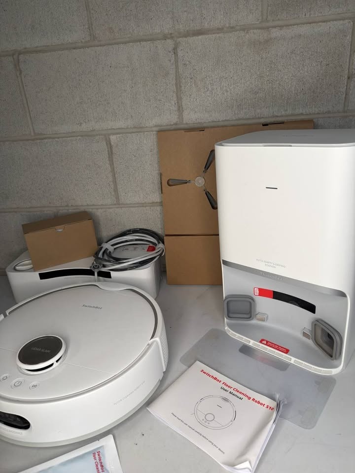 SwitchBot S10 Robot Vacuum and Mop with Dual Stations - photo 4