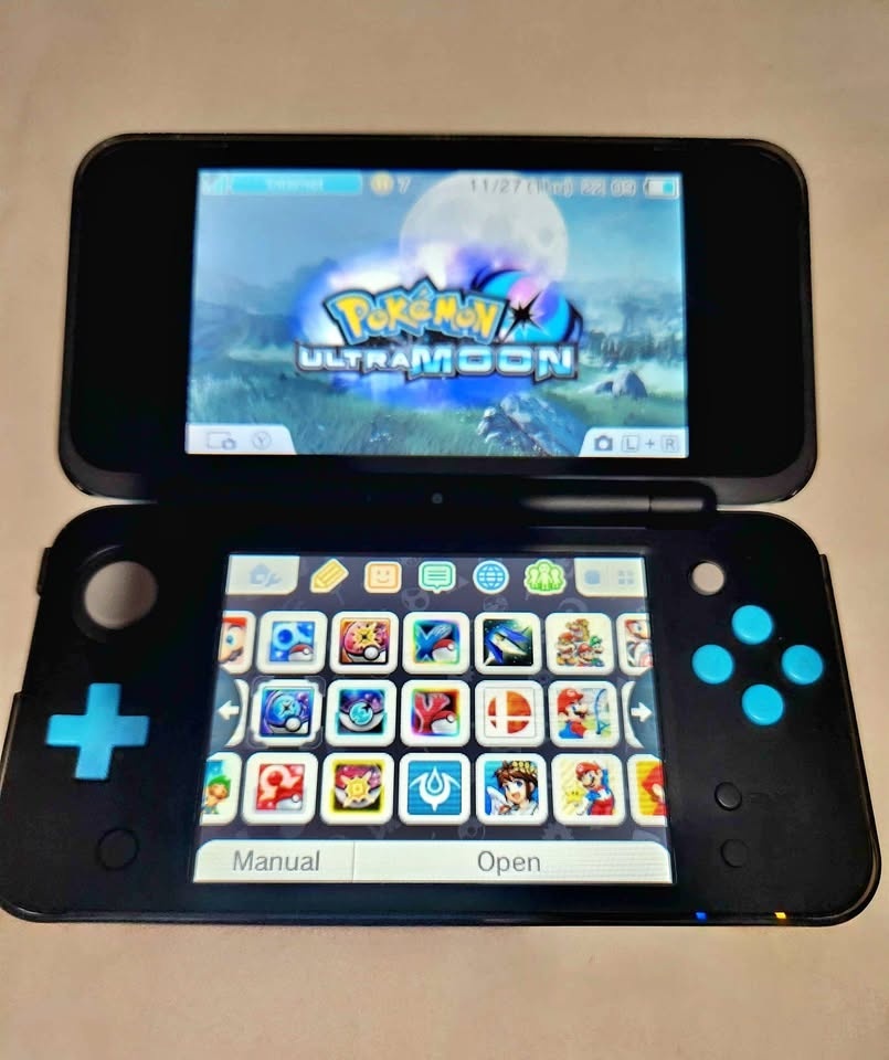 New Nintendo 2DS XL with Games