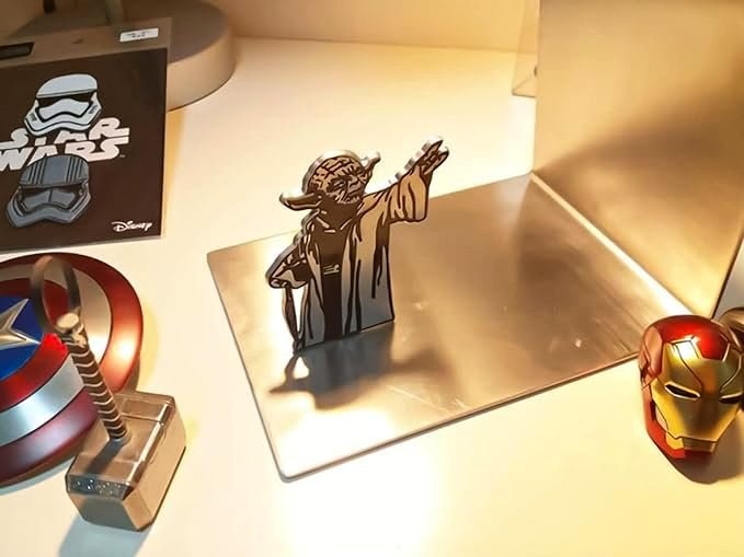 Star Wars Master Yoda Metal Bookend Book Holder
