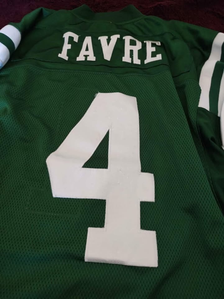 Vintage Reebok Jets Brett Favre #4 NFL Jersey - 2008 - photo 3