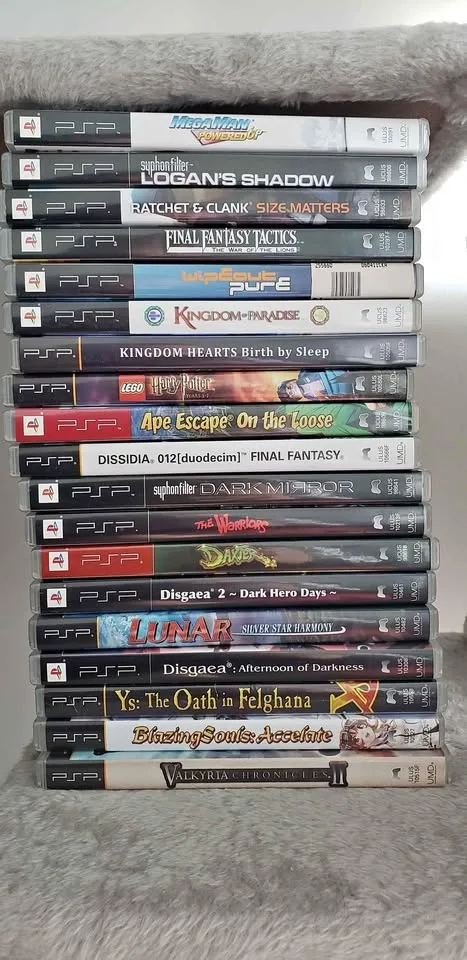 Huge PsP lot + *Sealed* check desc.