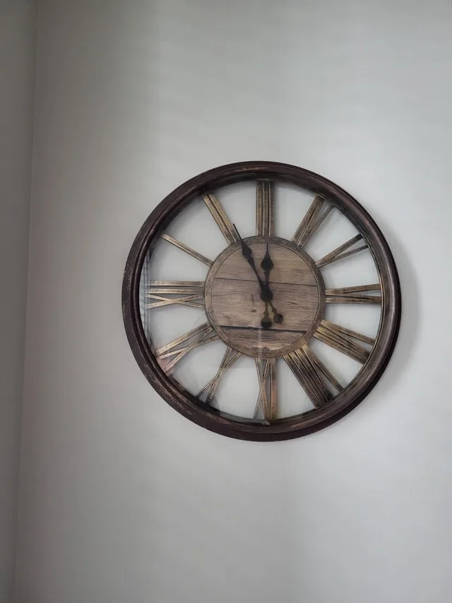 Clock with a rustic feel