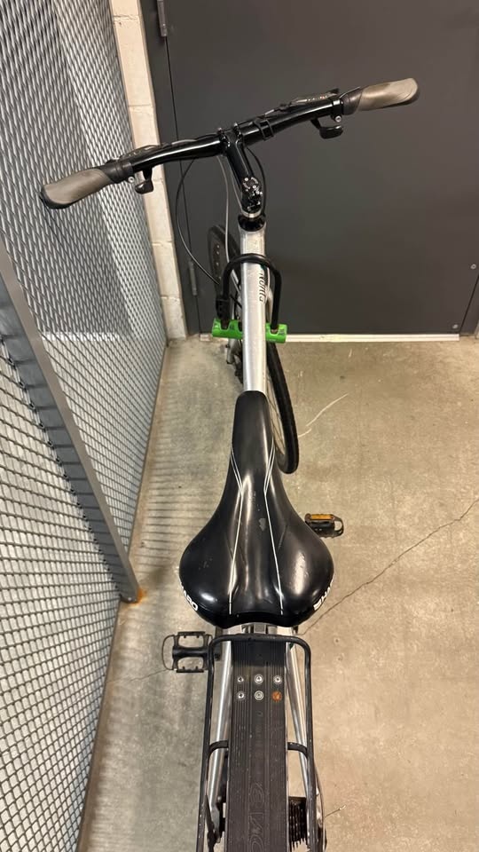Haro Rivon XL Commuter Bike - photo 4