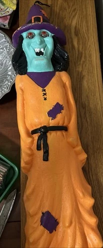 Vintage 1997 Witch Halloween Glow In Dark - photo 2