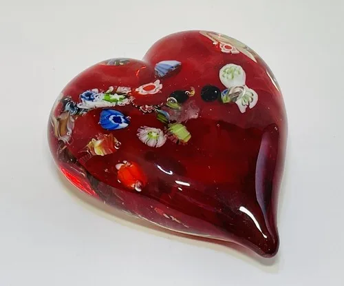 BEAUTIFUL ART GLASS PAPERWEIGHT- Red Heart with Millefiori Flowe