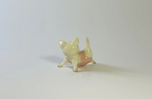 Vintage Hagen Renaker Aerobic Pig Figurine - photo 4
