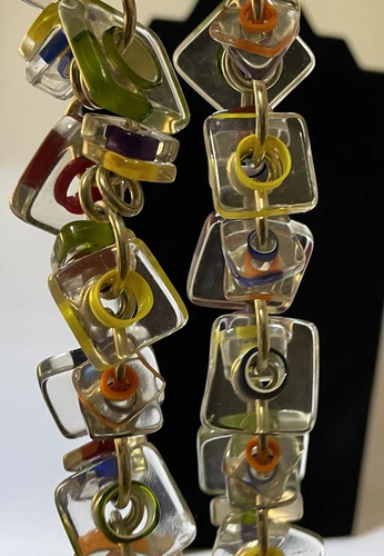 Funky & Fun Vintage Acrylic Necklace - photo 3