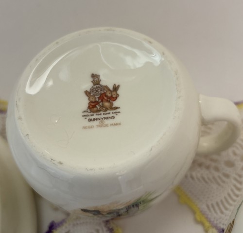 Bunnykins by Royal Doulton Bowl, Mug & Piggy Bank - photo 5