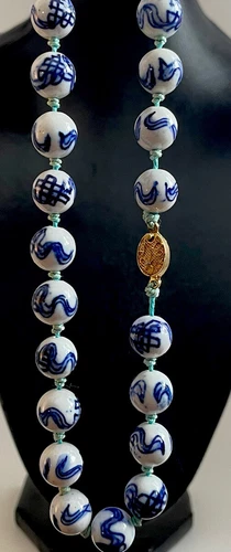 VINTAGE CHINESE TRADE PORCELAIN BEADS NECKLACE - photo 4