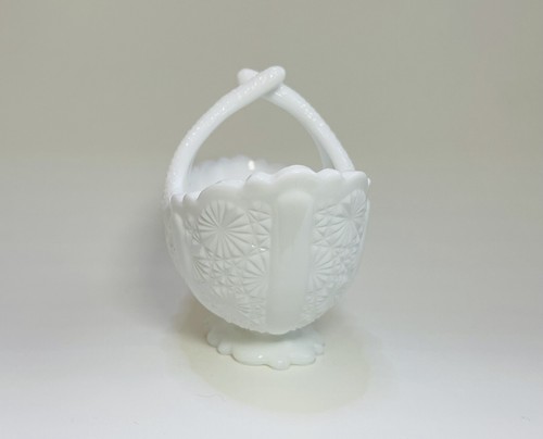 Fenton Daisy and Button Split Twig Handle Basket - photo 3