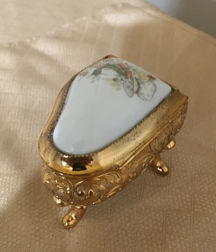 Made In Japan Enamel Piano Jewelry Box - photo 3