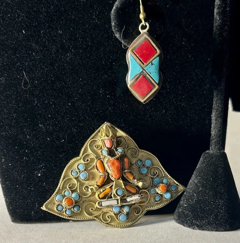 9 PIECE COLLECTION TRIBAL VINTAGE TIBETAN JEWELRY - photo 4