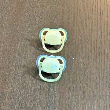 Philips Avent Ultra Air Night Pacifier (2-Pack) 0-6M
