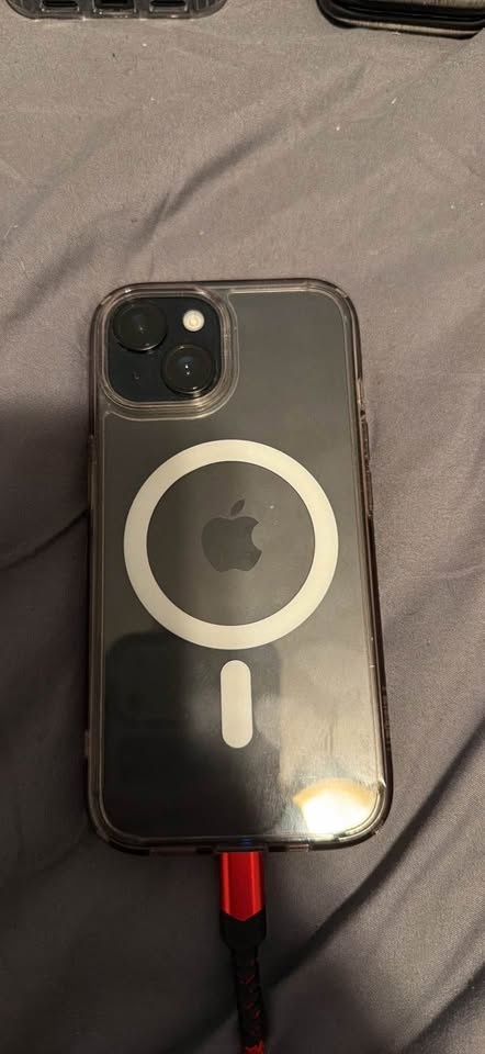 iPhone 15 128 GB Black - photo 2