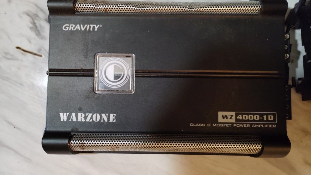 War Zone 4000 W Class D Car Audio Amp