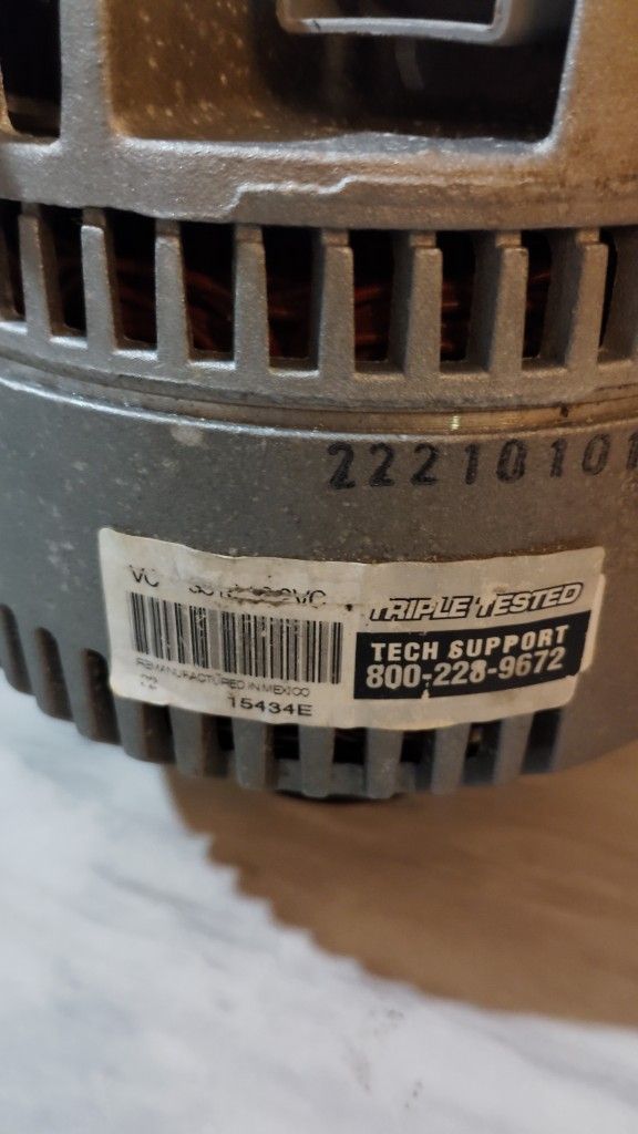 2007 Ford Explorer Alternator - New - photo 3