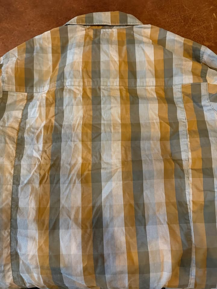 Arcteryx Men’s Peak line long sleeve plaid shirt size s - photo 2